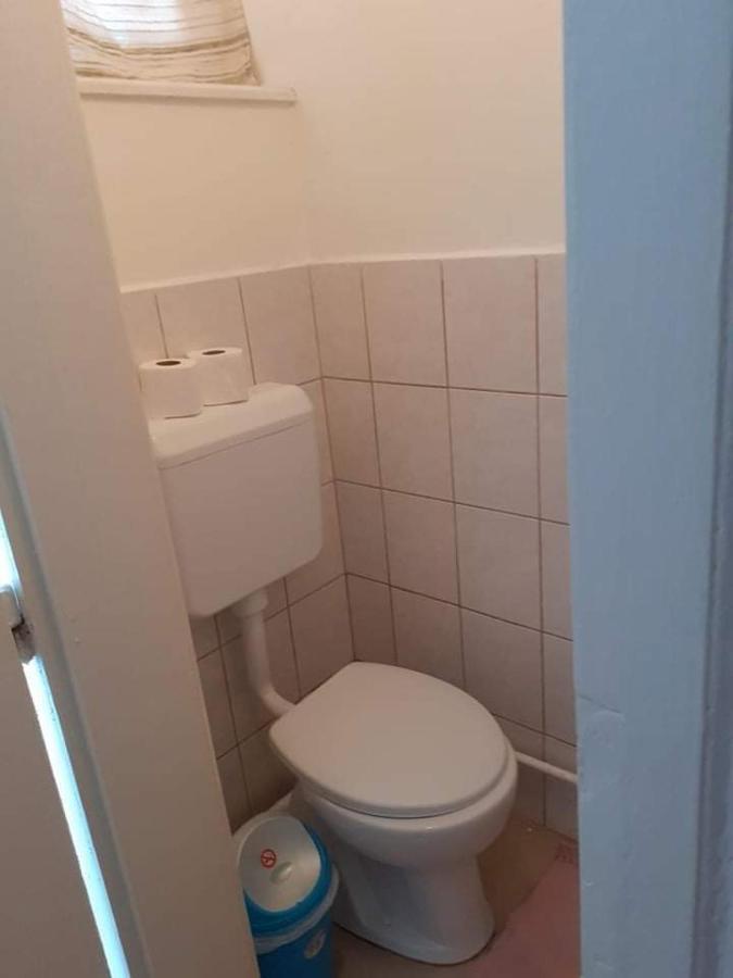 Pihenes A Malomtonal Privat Berlemeny Guest House Tapolca Ngoại thất bức ảnh