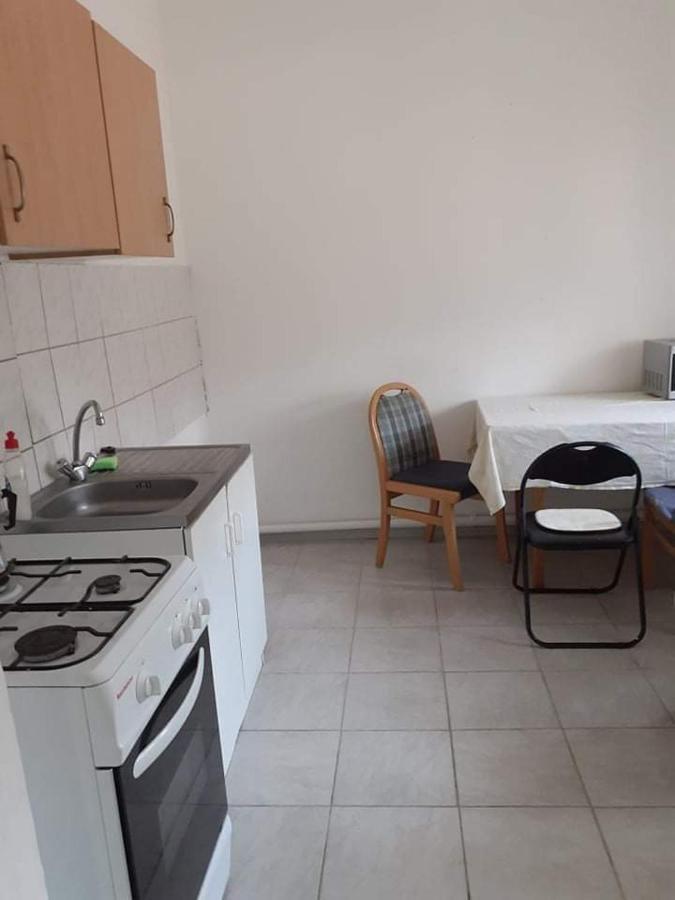 Pihenes A Malomtonal Privat Berlemeny Guest House Tapolca Ngoại thất bức ảnh